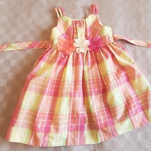 Girl's summer dress